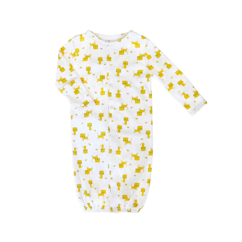 Baby gown with mittens made from 100% Organic Cotton with kitty cat print. This cozy baby gown converts into a playsuit.